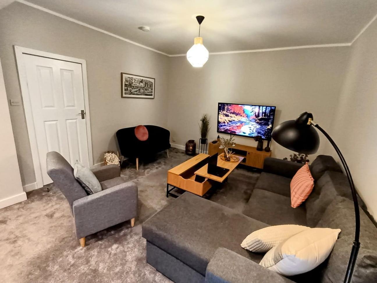 Holiday home The Tansley Gardens *