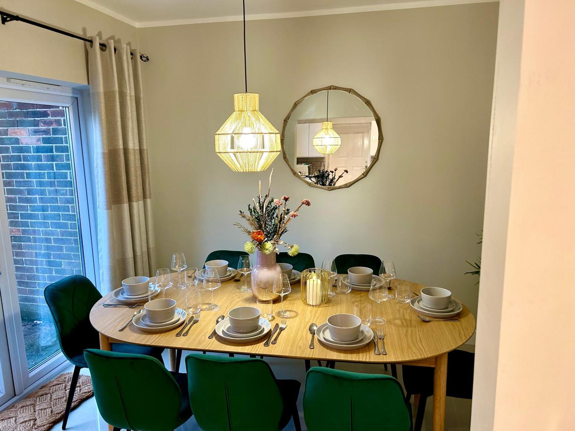The Tansley Gardens Holiday home